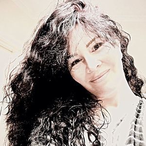 Meet your Posher, Jeannie